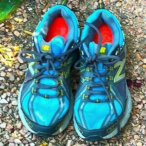 New Balance 510V2 Trail Running Shoes Women’s Size 7.5 Blue